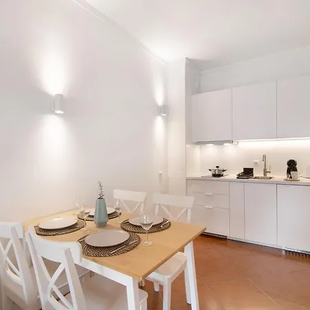 Haven 103 Apartment